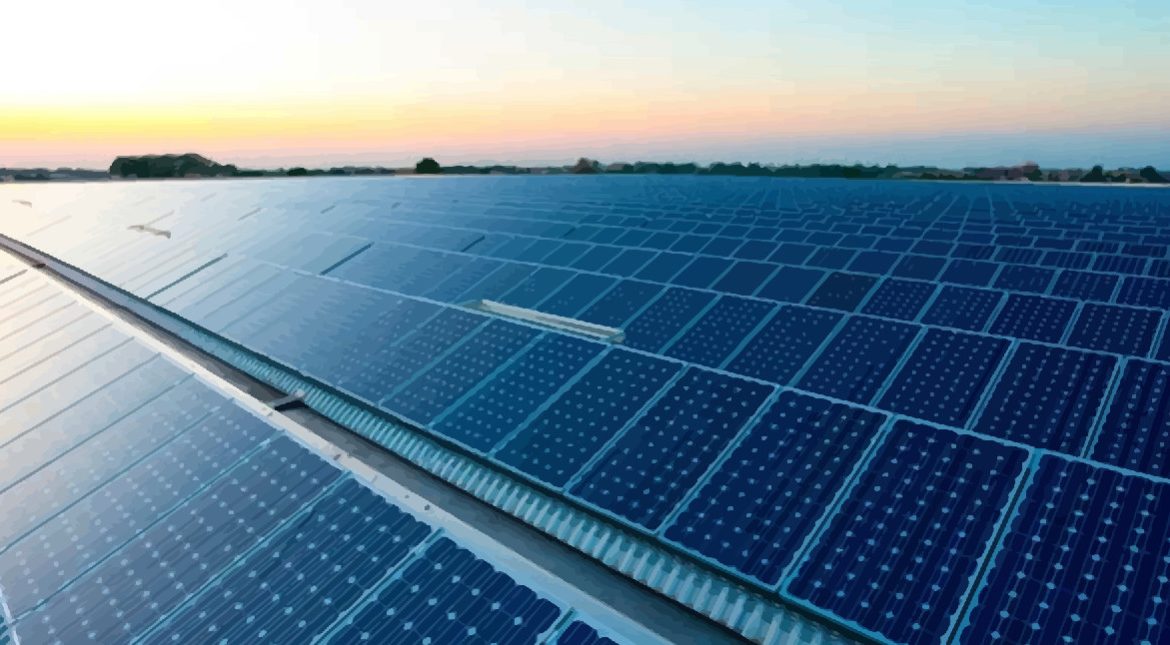 Energia solar deve crescer 56% em 2023, com adição de quase 400 GW